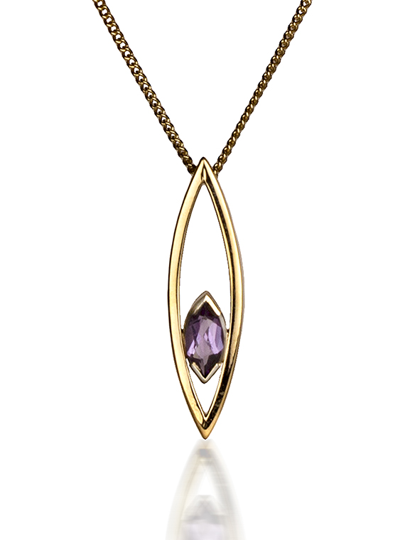 Fiona Kerr Jewellery | 9ct yellow gold small pendant with amethyst